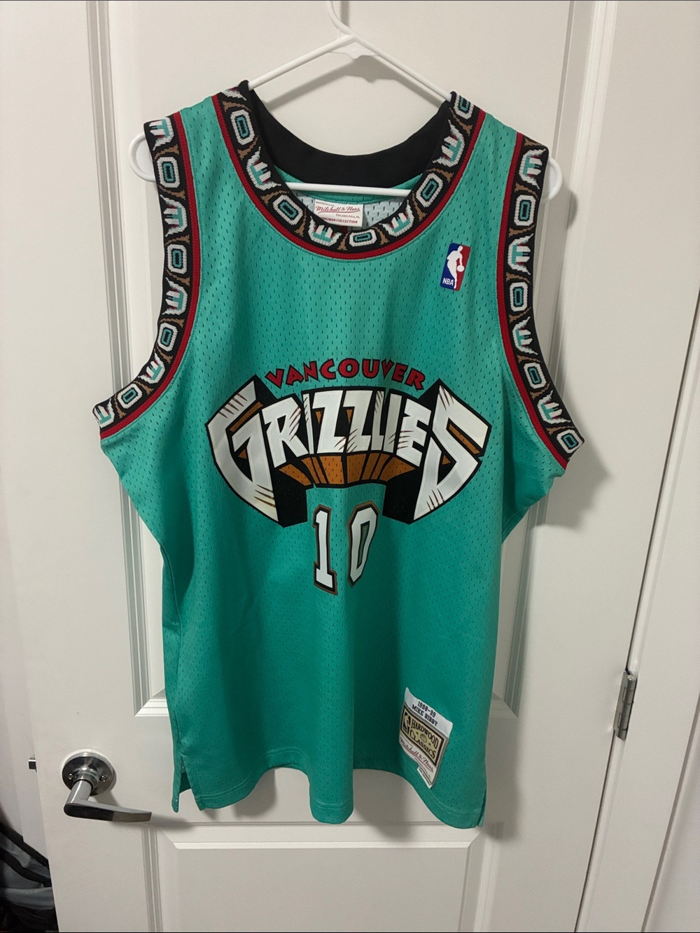 Mitchell & Ness Teal Vancouver Grizzlies #10 Jersey